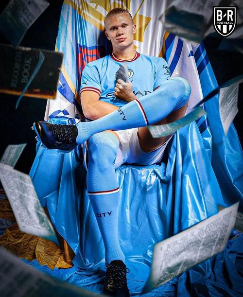 7场9球！卡拉格谈哈兰德：我们正见证英格兰联赛史上最伟大的射手