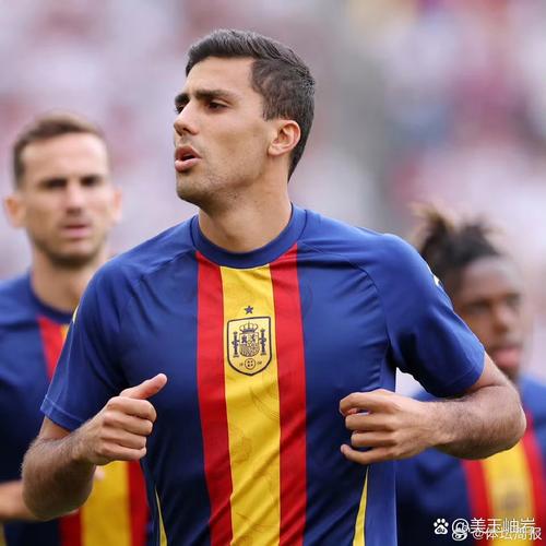 TA：腿筋受伤，罗德里将因伤退出本期西班牙国家队