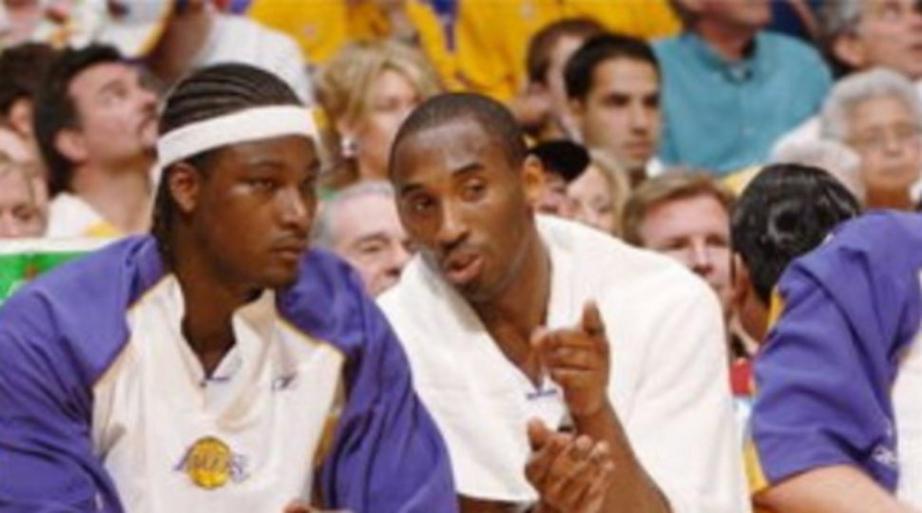 夸梅：很多球星休赛期和说唱歌手聚会&混夜店 所以科比值得尊重