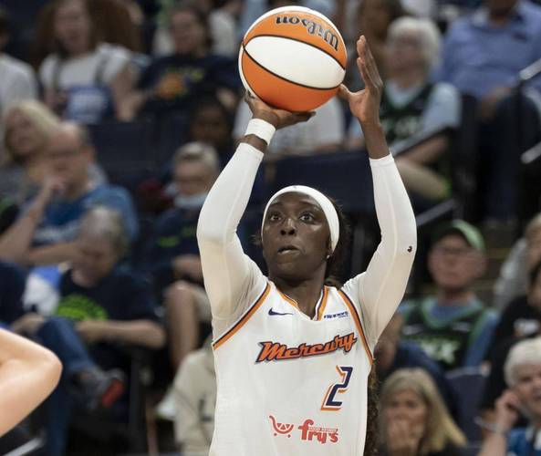 形势危急！WNBA总决赛G3半场水星43-55落后王牌12分