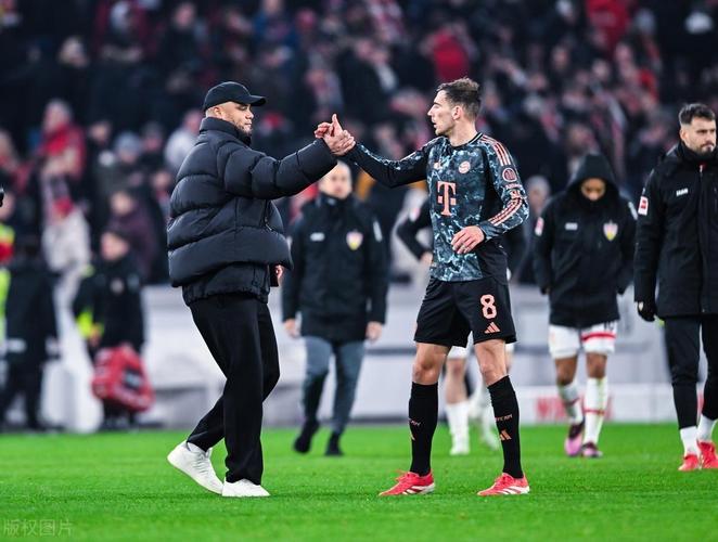 拜仁有人希望自己离队，跟队记者：科曼这番话主要是针对埃贝尔