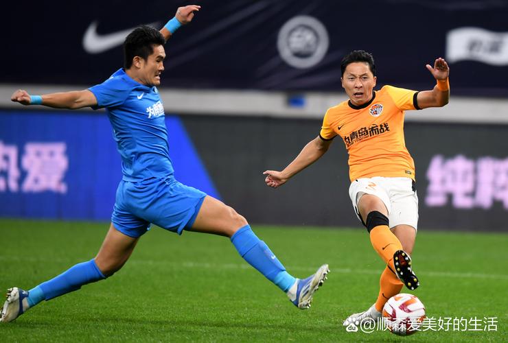 记者：青岛海牛今天下午重新集结，全力备战最后4轮联赛