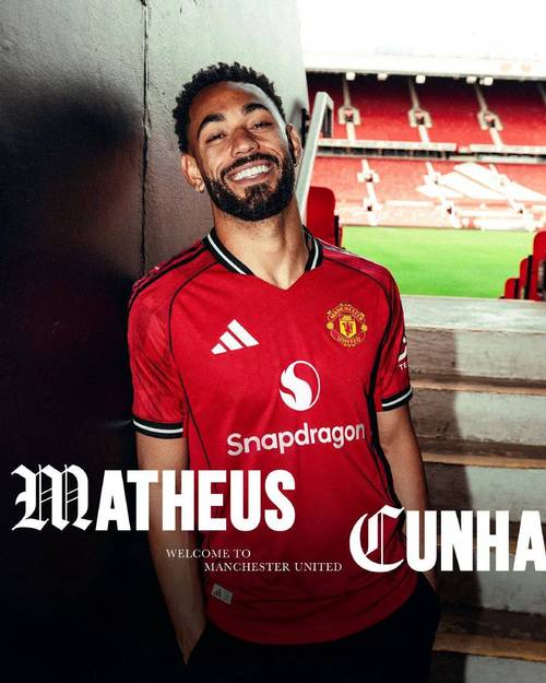 欧文：曼联踢得差归咎于踢三后卫会很尴尬 红魔最终会再次夺冠