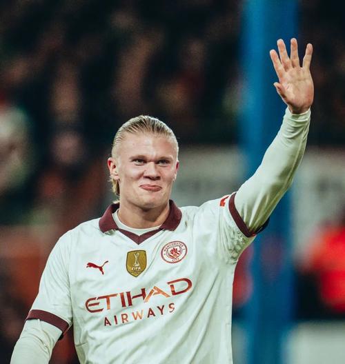 第27次戴帽🎩哈兰德国家队+俱乐部生涯帽子戏法总数已达27次