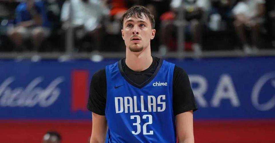 攻防一体实力超群！弗拉格半场7中4得到11分3板4助3断 正负值+9！