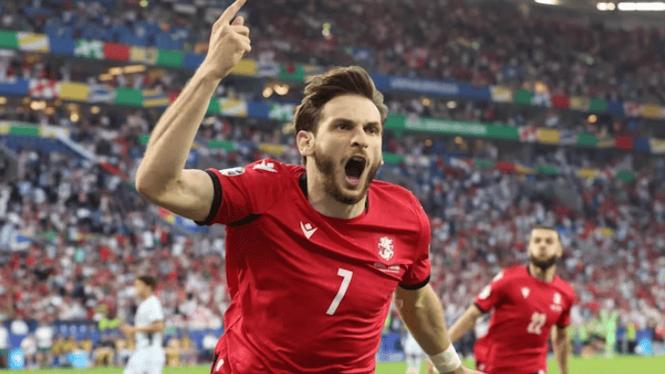 西班牙战格鲁吉亚名单：拉波尔特落选 佩德里、苏维门迪在列