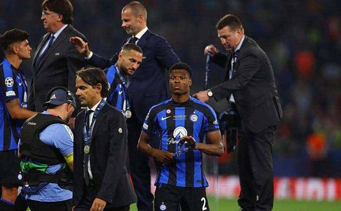 意媒：国米迎来利好消息，下轮欧冠对手圣吉罗斯主帅被挖角