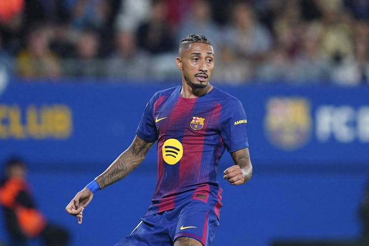 阿斯：拉菲尼亚推迟复出将缺战两场，仍有可能进巴萨国家德比名单