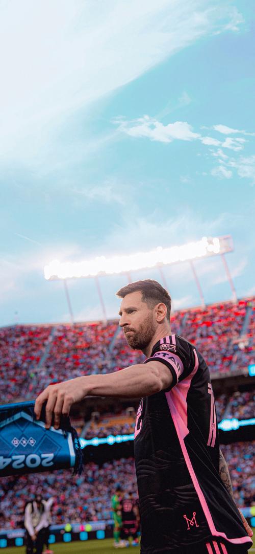 最佳搭档！梅西与苏亚雷斯目前并肩作战318场，两人120次连线！