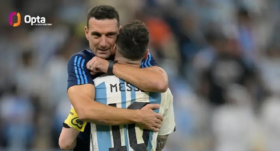 斯卡洛尼：帕斯和马斯坦托诺是阿根廷的重要球员，未来他们能共存