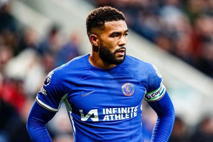 里斯-詹姆斯庆祝200场里程碑：200次实现我的梦想，感谢大家的爱