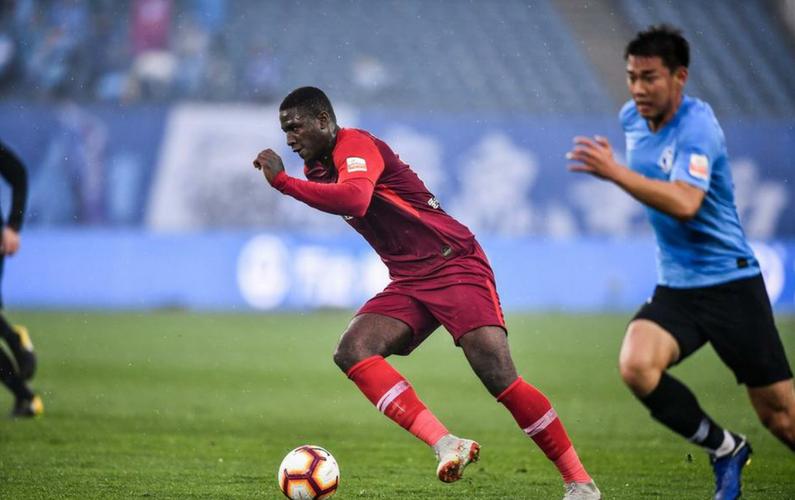 吉文谈澳波下课：老板不想让球队陷入保级；但澳波的时间太仓促了