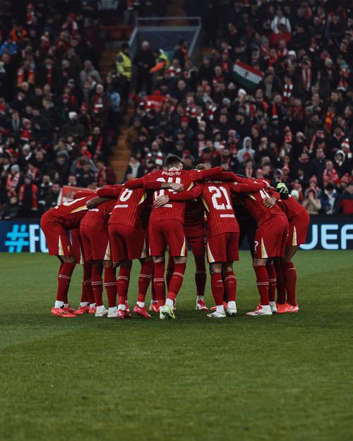 本轮欧冠共产生71粒进球,创欧冠历史单一轮次进球纪录