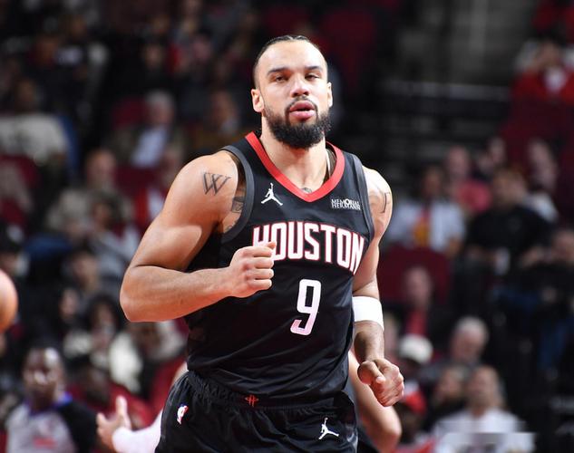 哈登：狄龙的垃圾话多多少少唤醒了我 我需要这种刺激