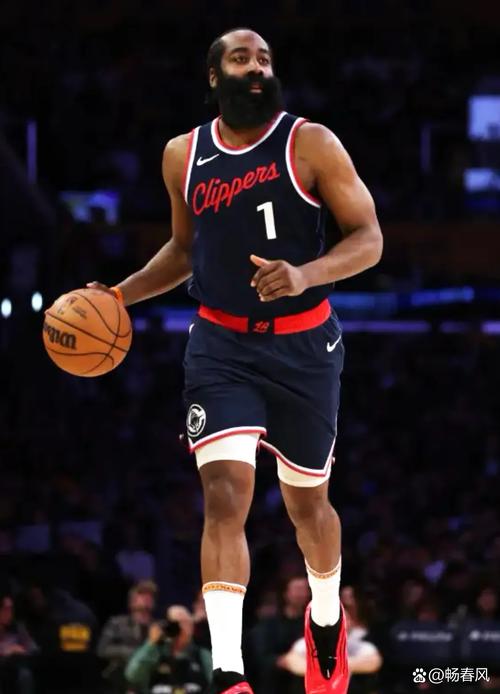 三分7中5！小卡：哈登是NBA最伟大的得分手之一 你们都知道他是谁