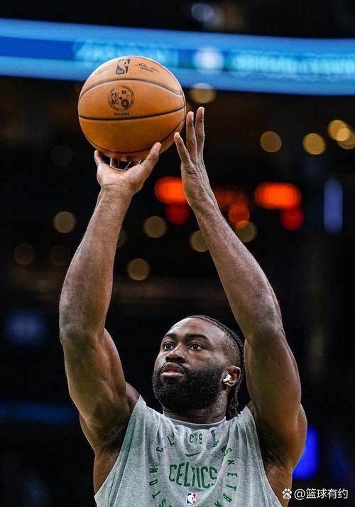 杰伦-布朗：需要在篮板保护上做得更好 我们还有很大潜力上升空间