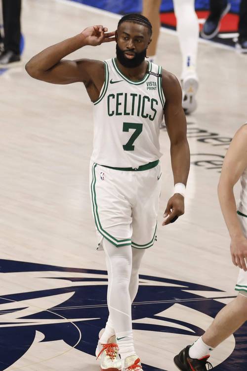 杰伦-布朗：拿下赛季首胜感觉很棒 为接下来的比赛做好准备