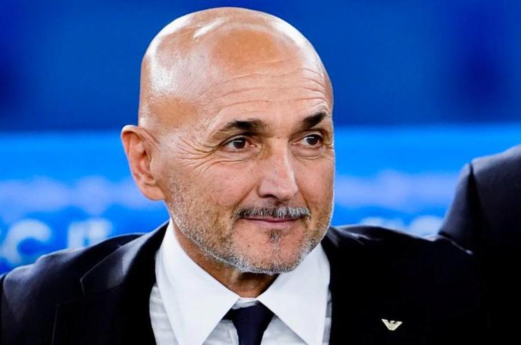 米体介绍斯帕莱蒂儿子：长子是律师也是经纪人，次子已在尤文任职