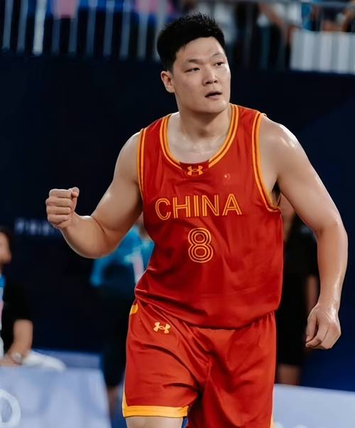 张宁晒训练视频：备战全运会三人篮球中 过瘾