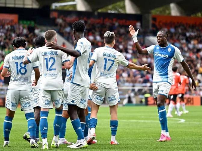 法甲彩经：大巴黎轻取洛里昂 马赛主场告捷