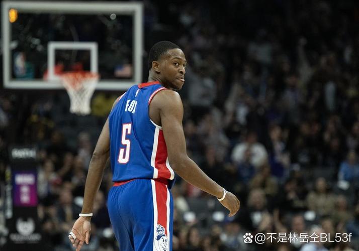 拿谁换啊？杜林：福克斯适合火箭 反正马刺也要为哈珀腾空间
