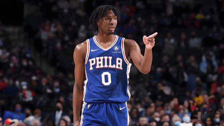 马克西：职业生涯这个节点 打球不能和以前一样总是嘻嘻哈哈了