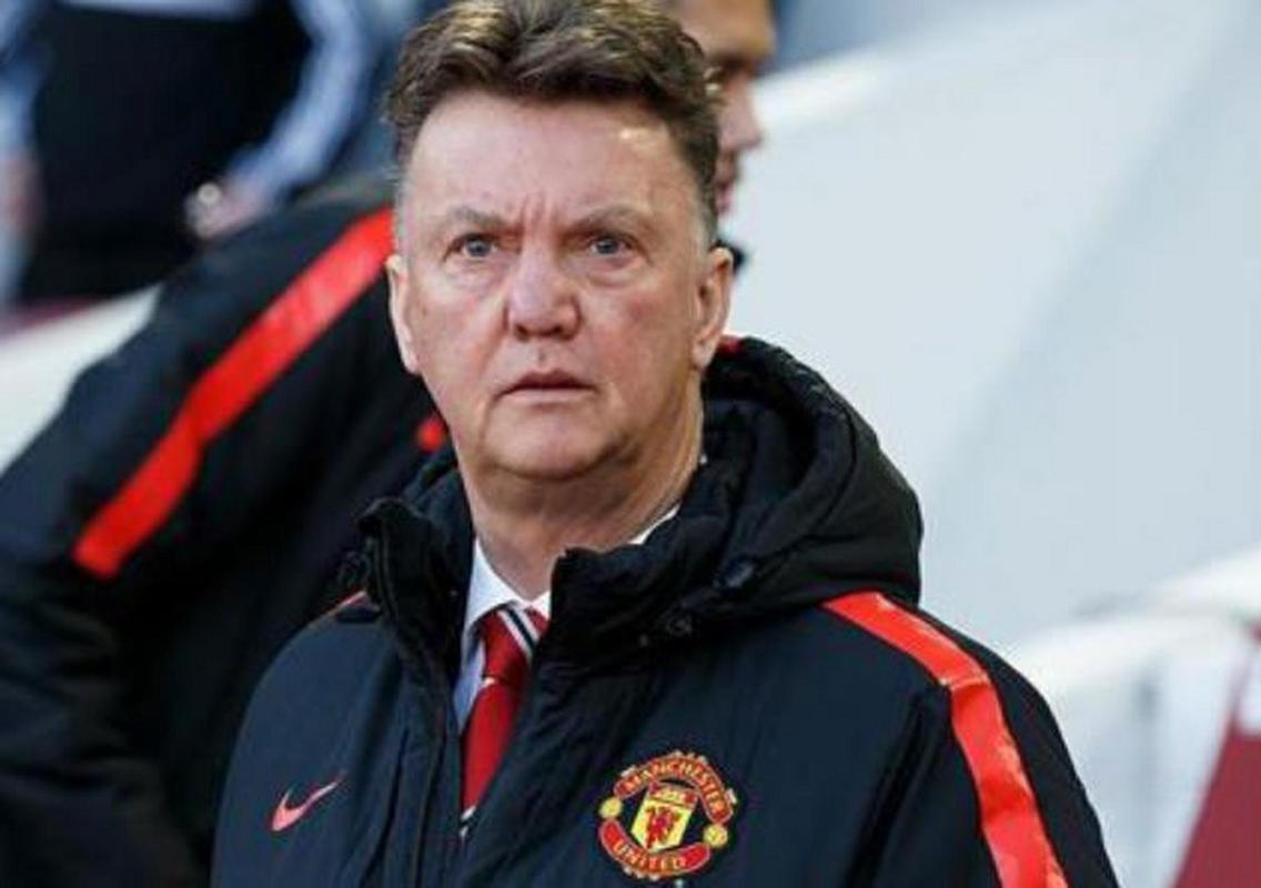 10场0球又遇伤😢21岁弗格森开场18秒被铲伤,坚持6分钟后被换下