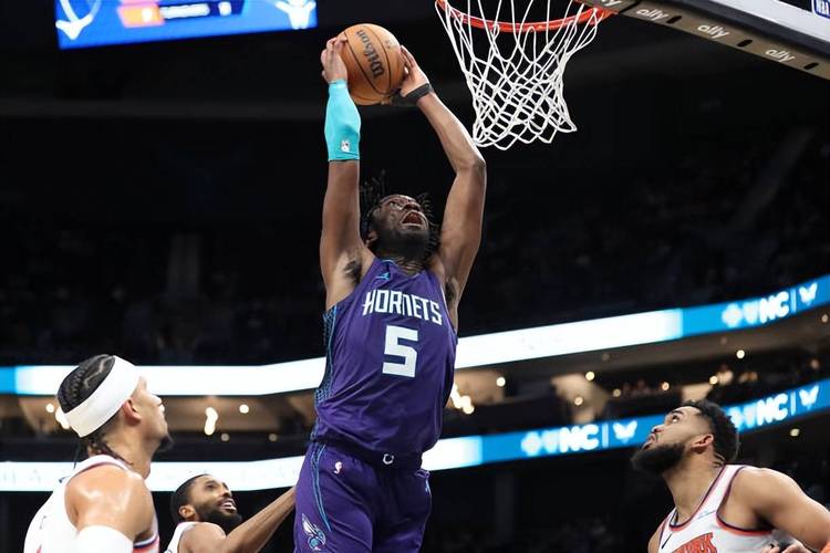 太阳主帅：对马威的使用非常有策略性 他的出场时间会逐步增加