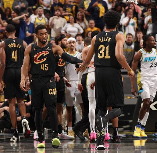 NBA杯首战输球！骑士今日米切尔、阿伦、加兰等五大主要轮换缺阵