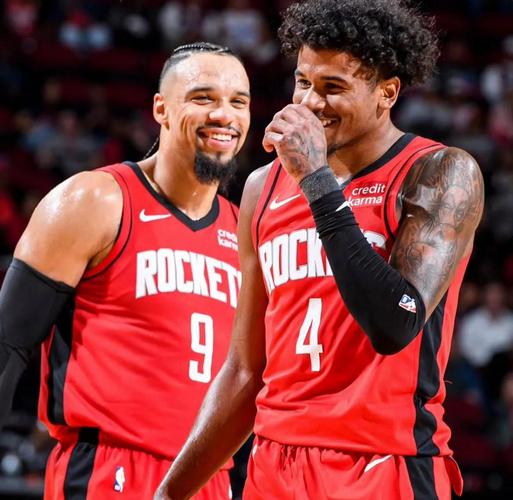 稍晚主场打鹈鹕！多特因病缺席比赛！