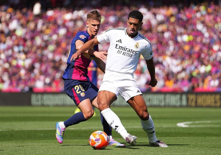 德拉富恩特谈国家德比冲突：在西班牙队内没有争吵，氛围像是家庭