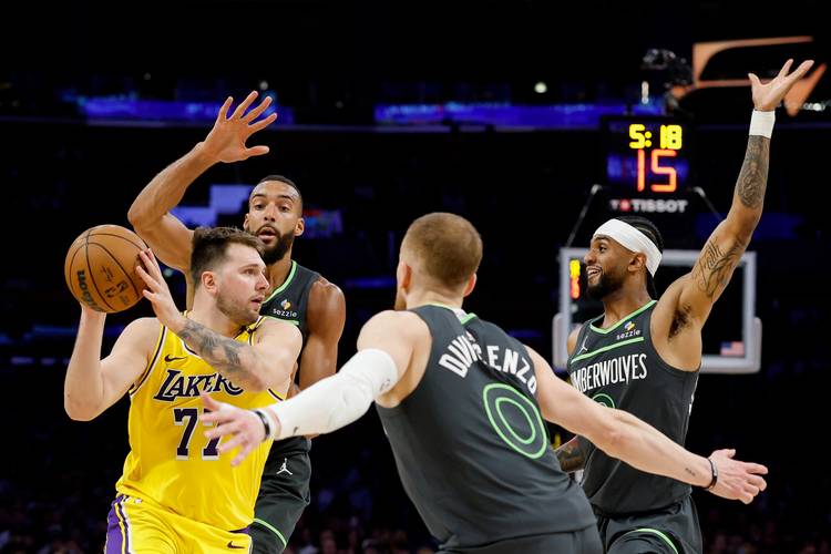 半场7中6贡献15分!湖记:与森林狼的那场彻底让拉拉维亚打出状态