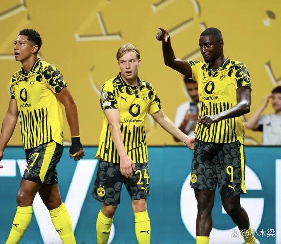 德媒：阿德耶米将和多特蒙德高层面谈，有可能被罚款甚至内部禁赛