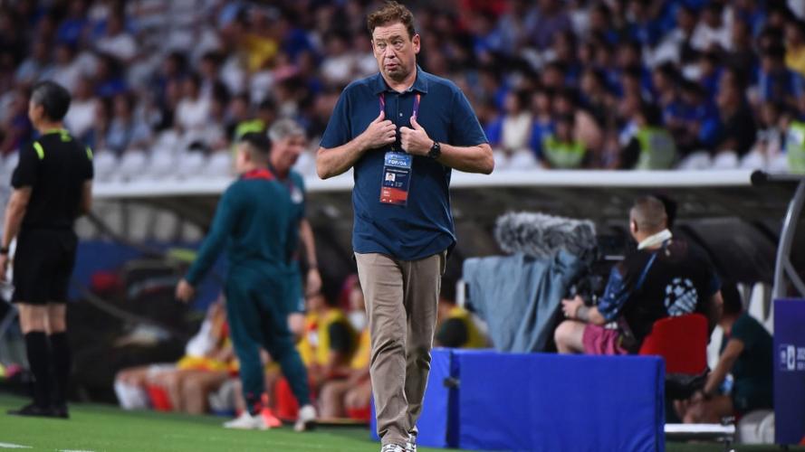 斯卢茨基：赛季最后一个主场，希望能进一步提升亚冠出线的可能性