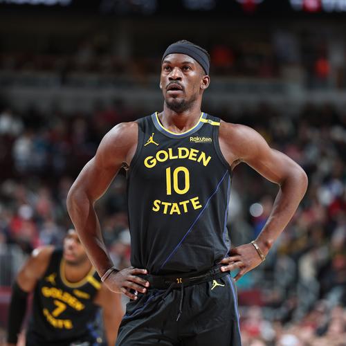 科尔：上赛季我们有库追的配合及巴特勒的单打 本季还未找到平衡