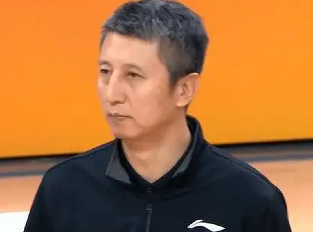 前男篮主帅！杜锋将解说12月1号中国男篮和韩国男篮的二番战