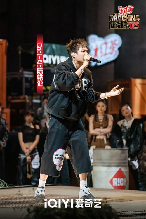 迪乌夫：来到新的环境没参加季前训练并不容易，希望参加更多比赛